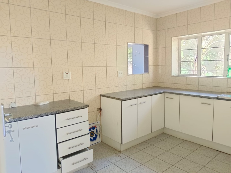 To Let 2 Bedroom Property for Rent in Bluff KwaZulu-Natal