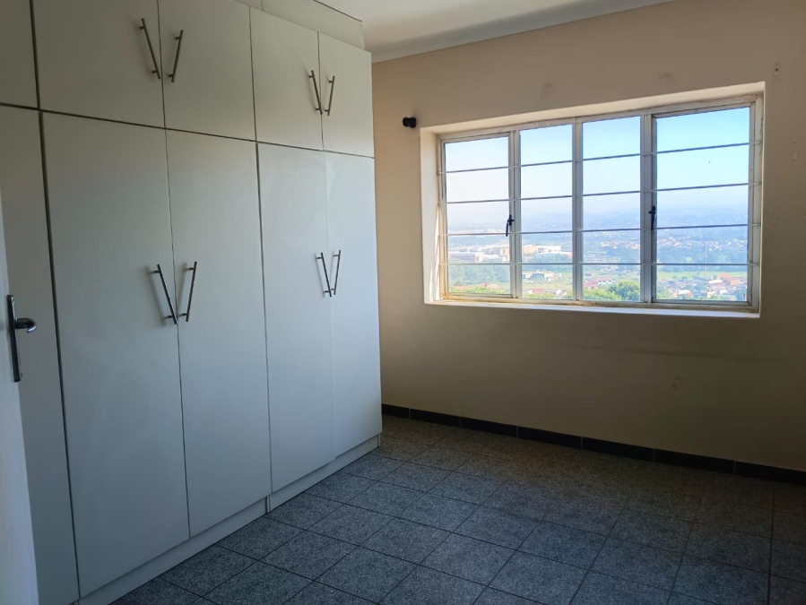To Let 2 Bedroom Property for Rent in Bluff KwaZulu-Natal