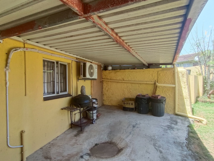To Let 1 Bedroom Property for Rent in Merewent KwaZulu-Natal