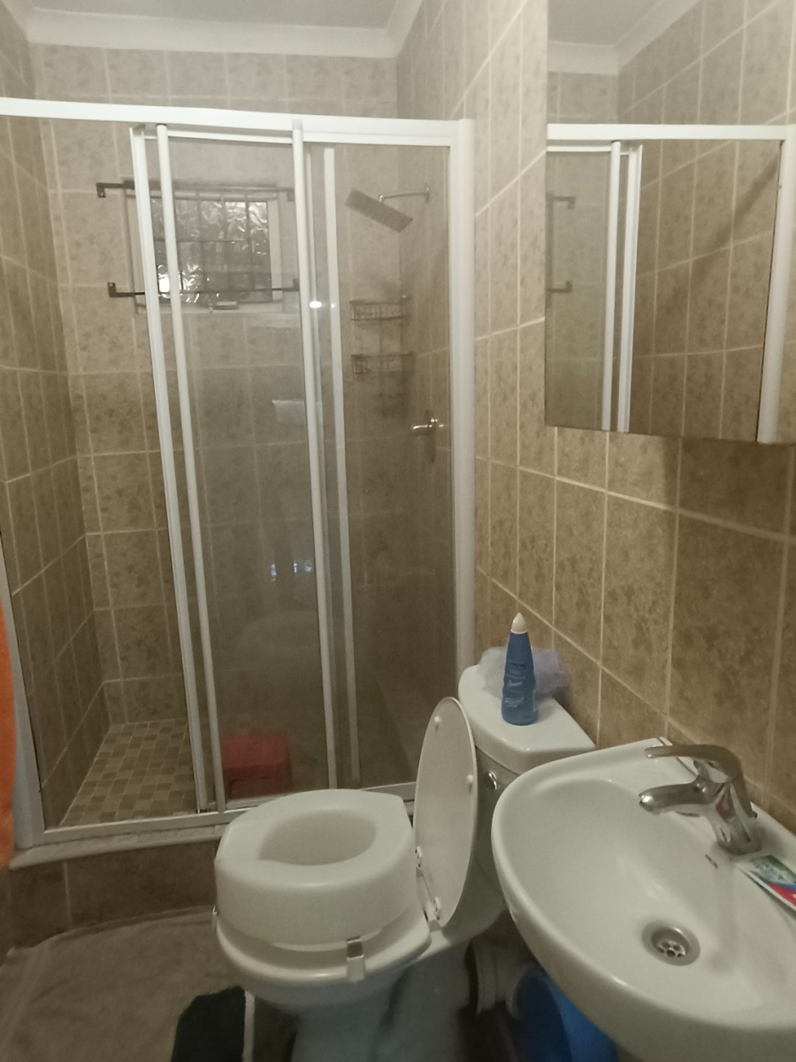 To Let 1 Bedroom Property for Rent in Merewent KwaZulu-Natal