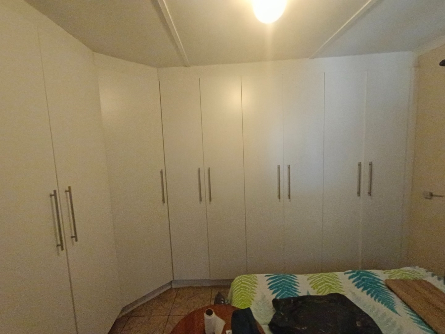 To Let 1 Bedroom Property for Rent in Merewent KwaZulu-Natal