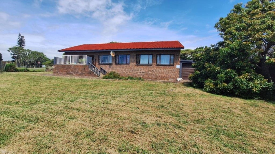 4 Bedroom Property for Sale in Hibberdene KwaZulu-Natal
