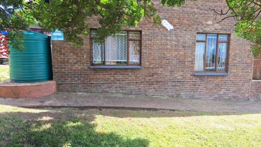 4 Bedroom Property for Sale in Hibberdene KwaZulu-Natal