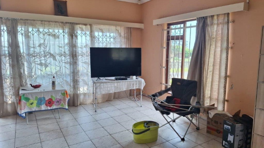 4 Bedroom Property for Sale in Hibberdene KwaZulu-Natal