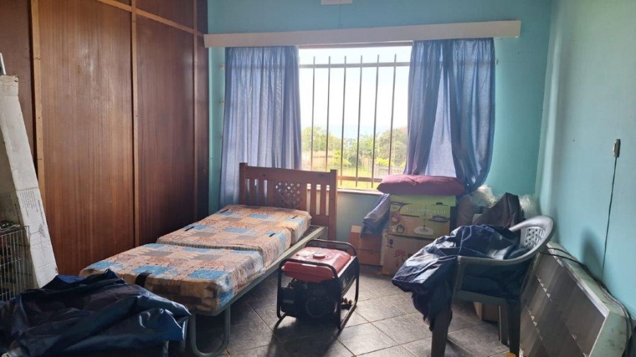 4 Bedroom Property for Sale in Hibberdene KwaZulu-Natal
