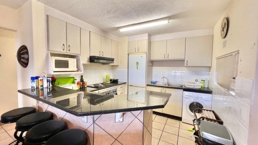 3 Bedroom Property for Sale in Uvongo KwaZulu-Natal