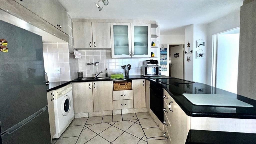 4 Bedroom Property for Sale in Manaba Beach KwaZulu-Natal