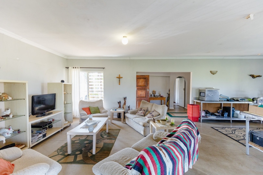 4 Bedroom Property for Sale in Oslo Beach KwaZulu-Natal