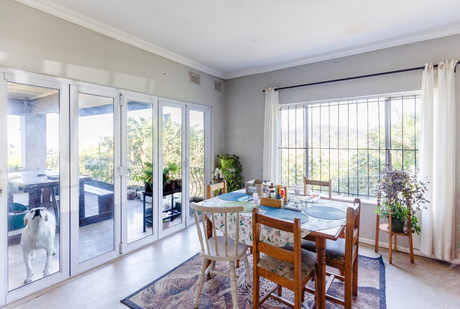 4 Bedroom Property for Sale in Oslo Beach KwaZulu-Natal