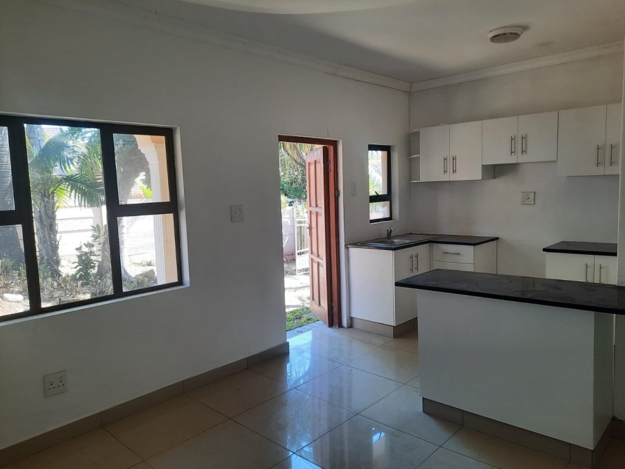 To Let 2 Bedroom Property for Rent in Fynnland KwaZulu-Natal