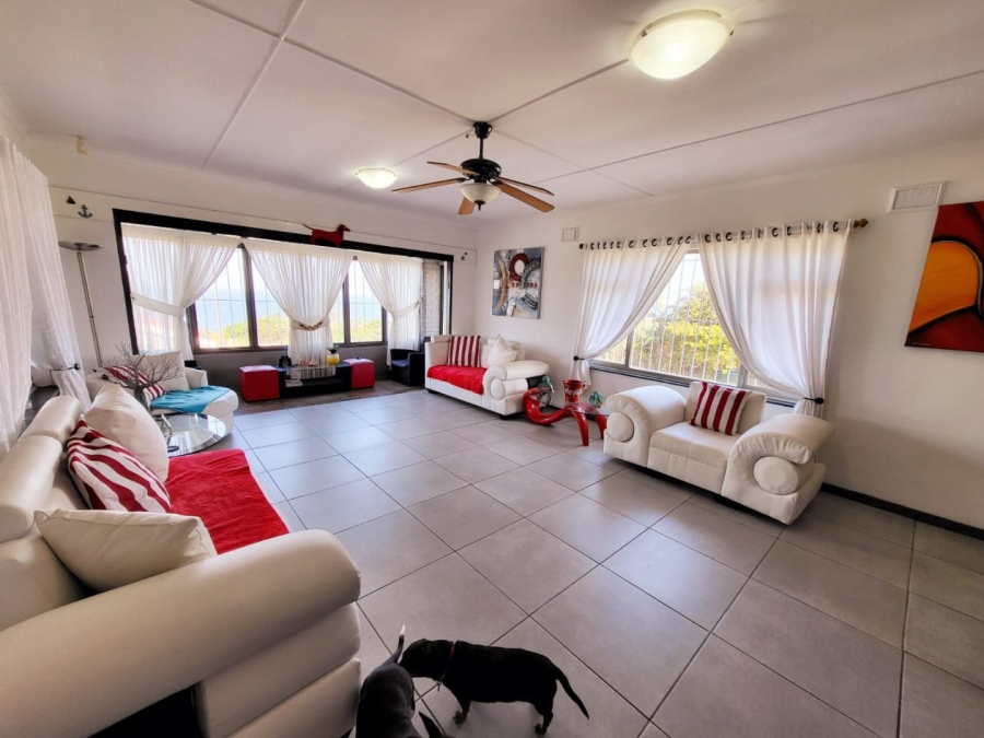 3 Bedroom Property for Sale in Hibberdene KwaZulu-Natal