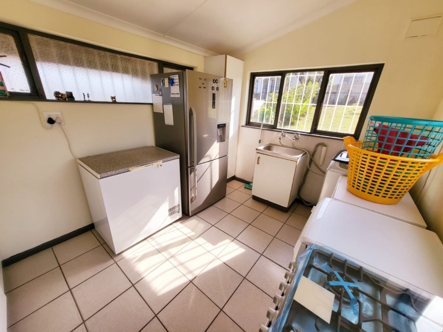 3 Bedroom Property for Sale in Hibberdene KwaZulu-Natal