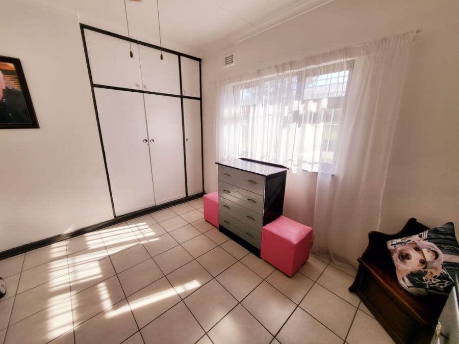 3 Bedroom Property for Sale in Hibberdene KwaZulu-Natal