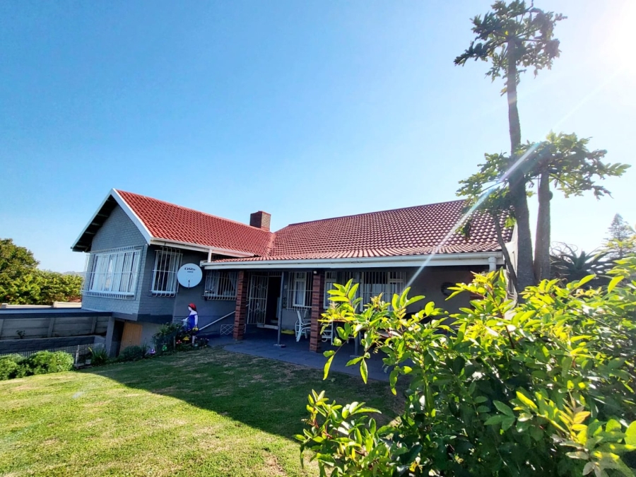 3 Bedroom Property for Sale in Hibberdene KwaZulu-Natal