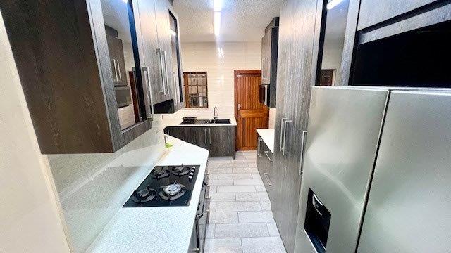 3 Bedroom Property for Sale in St Michaels On Sea KwaZulu-Natal