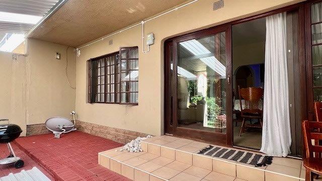 3 Bedroom Property for Sale in St Michaels On Sea KwaZulu-Natal