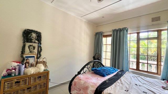 3 Bedroom Property for Sale in St Michaels On Sea KwaZulu-Natal