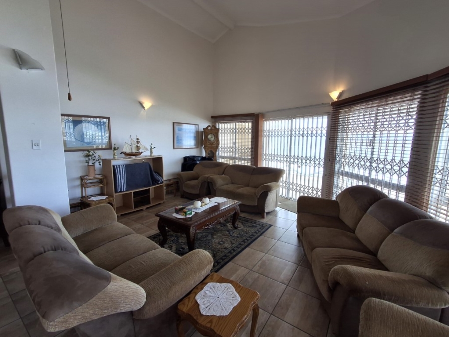3 Bedroom Property for Sale in Uvongo KwaZulu-Natal
