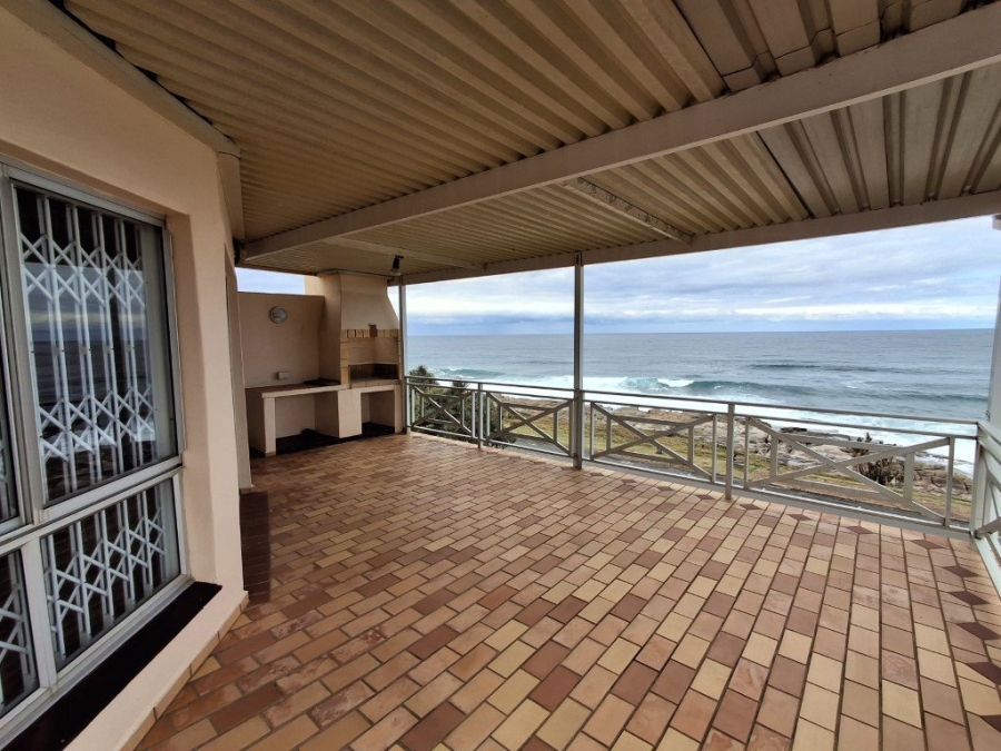 3 Bedroom Property for Sale in Uvongo KwaZulu-Natal
