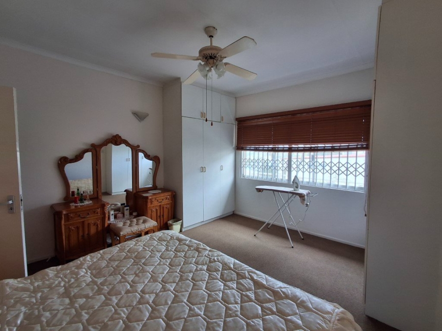 3 Bedroom Property for Sale in Uvongo KwaZulu-Natal