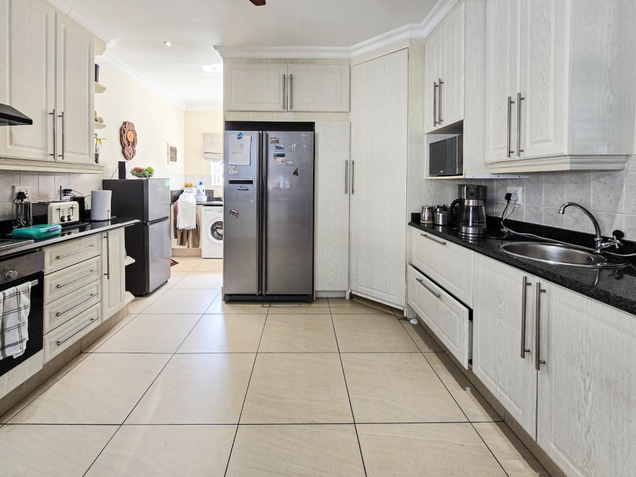 4 Bedroom Property for Sale in Shelly Beach KwaZulu-Natal