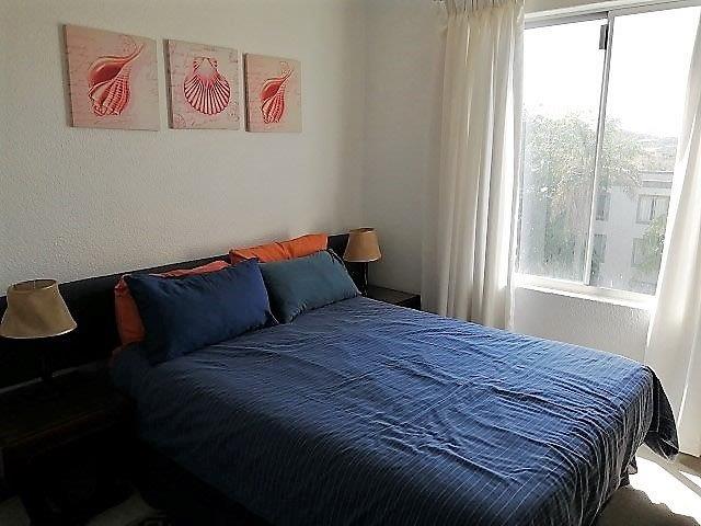 2 Bedroom Property for Sale in Uvongo KwaZulu-Natal
