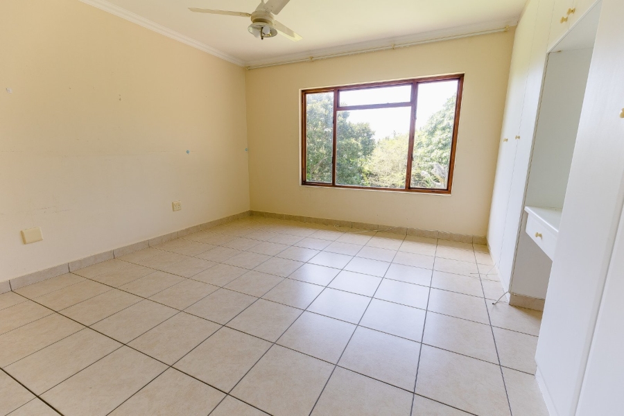 4 Bedroom Property for Sale in St Michaels On Sea KwaZulu-Natal