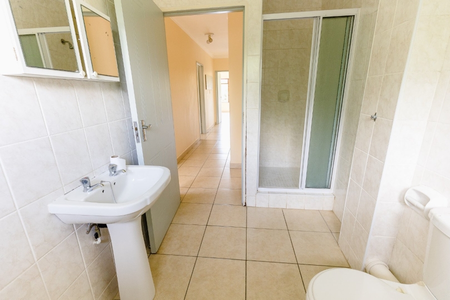 4 Bedroom Property for Sale in St Michaels On Sea KwaZulu-Natal