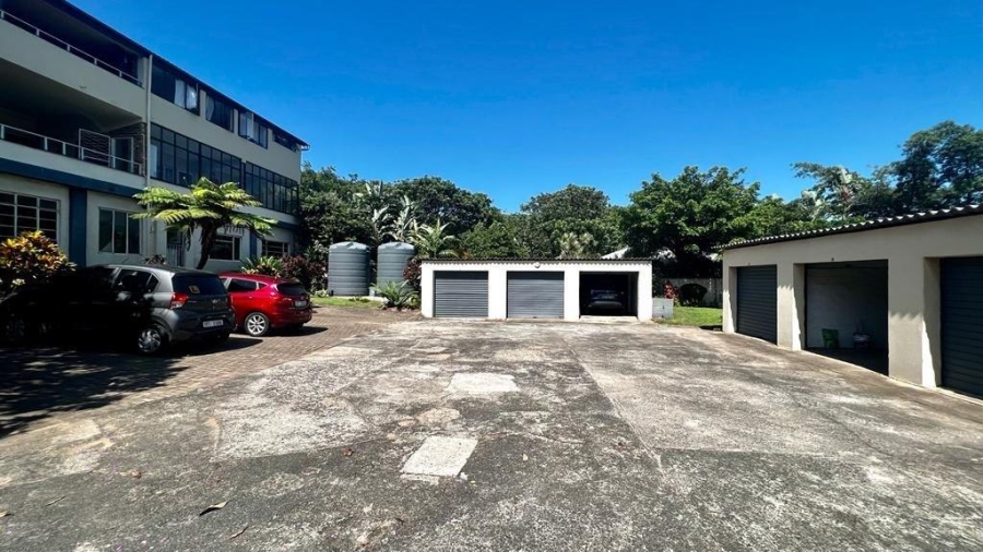 2 Bedroom Property for Sale in Manaba Beach KwaZulu-Natal