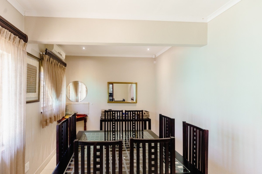 6 Bedroom Property for Sale in Oslo Beach KwaZulu-Natal