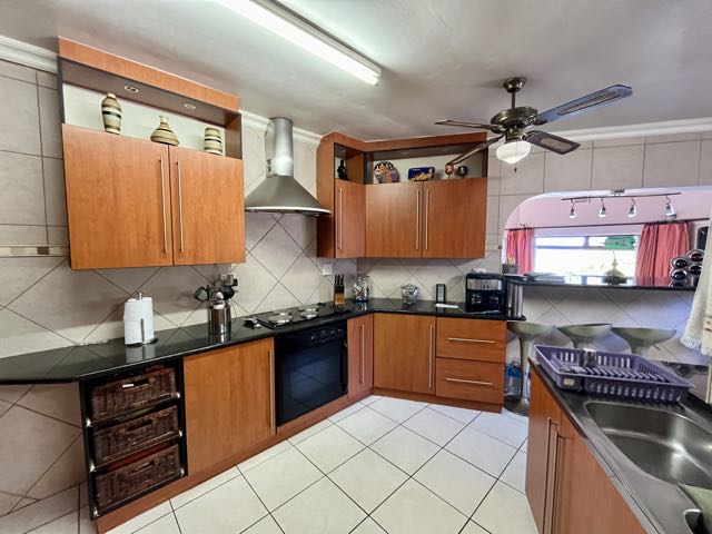 3 Bedroom Property for Sale in Umkomaas KwaZulu-Natal
