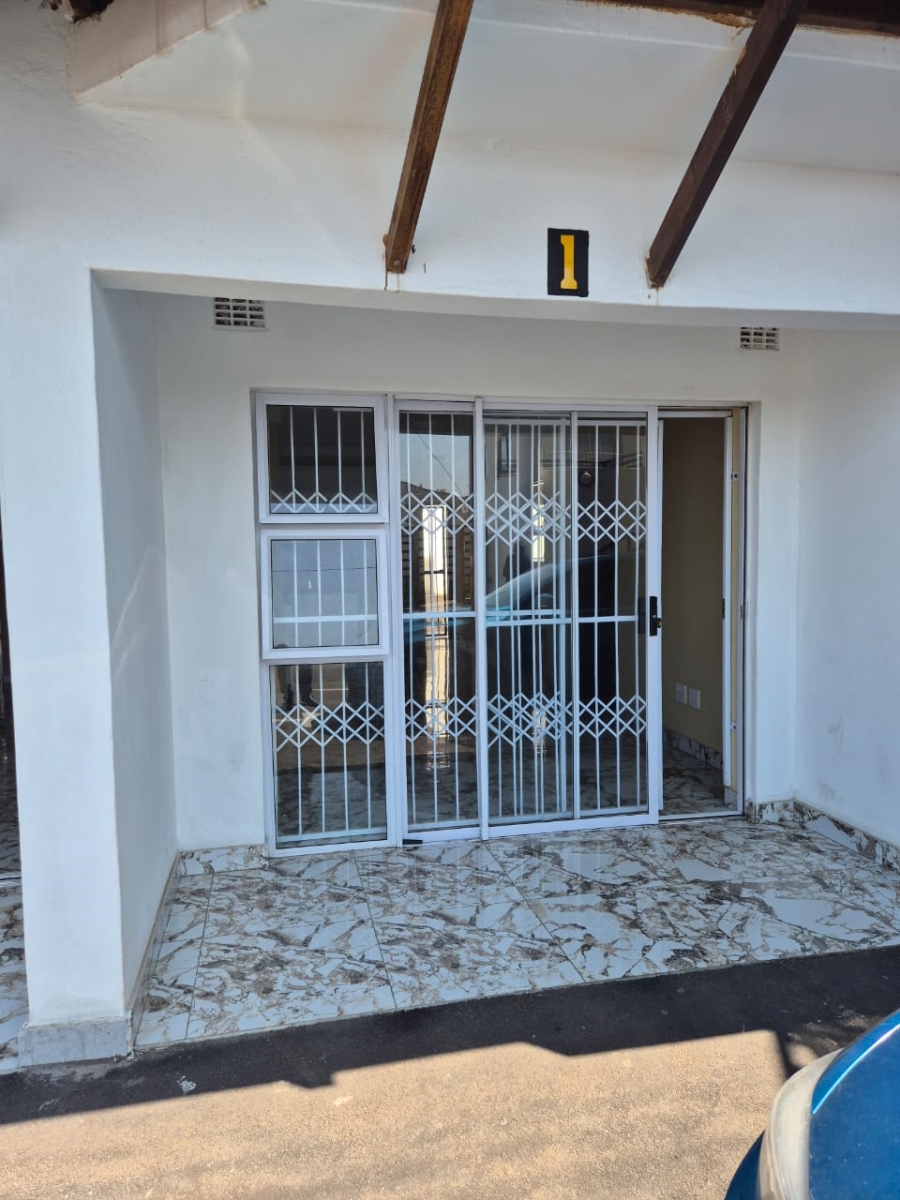 To Let 2 Bedroom Property for Rent in Brighton Beach KwaZulu-Natal