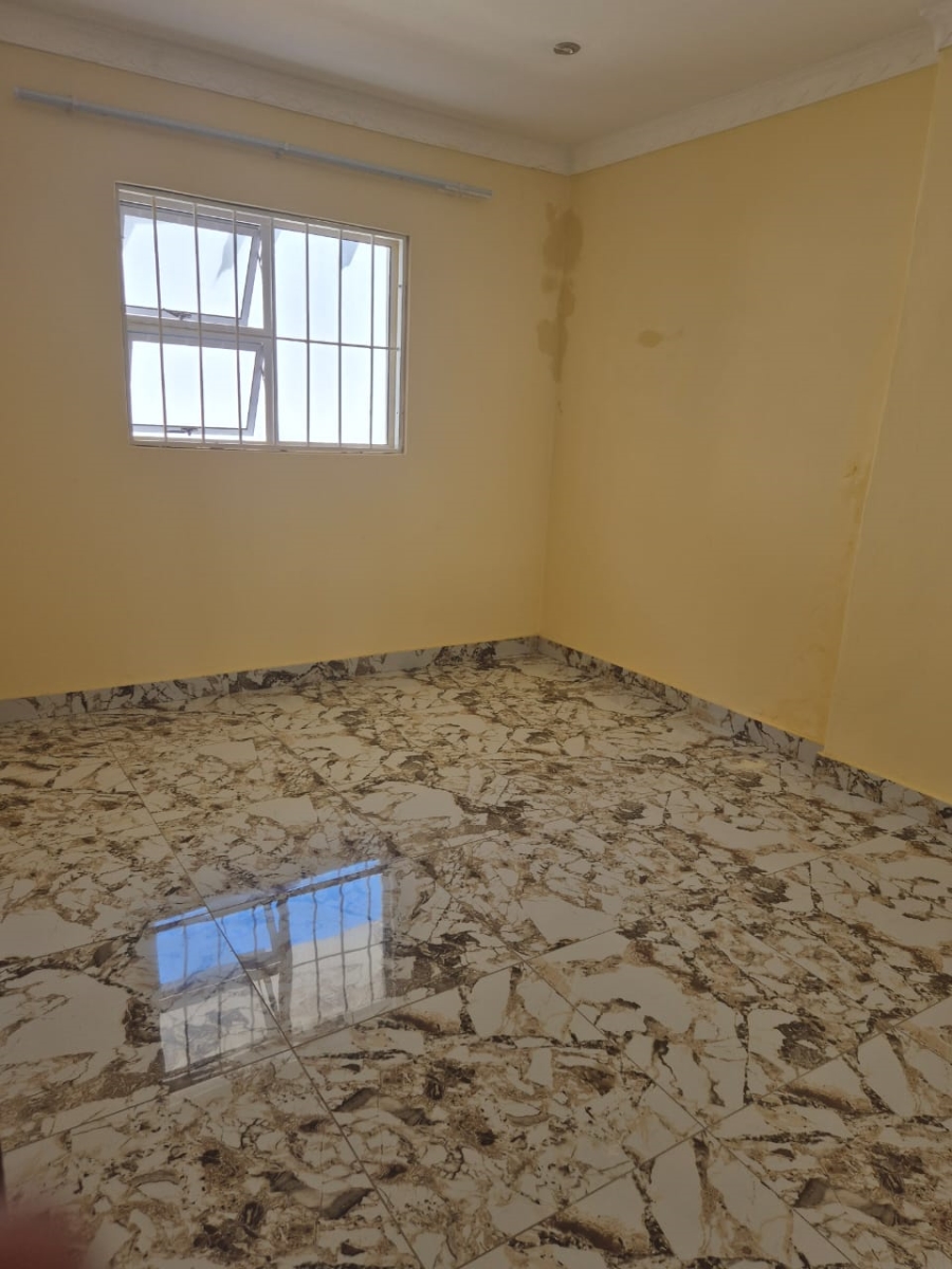 To Let 2 Bedroom Property for Rent in Brighton Beach KwaZulu-Natal