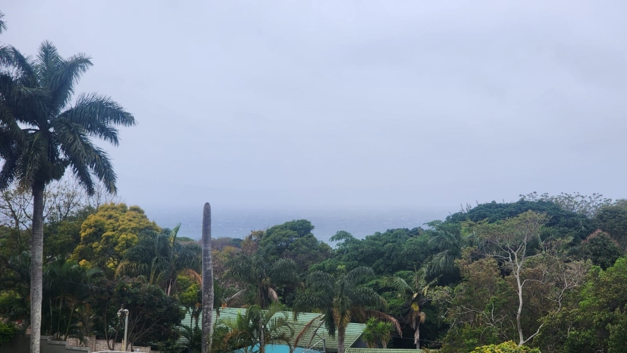 5 Bedroom Property for Sale in Umtentweni KwaZulu-Natal