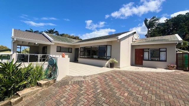 5 Bedroom Property for Sale in Uvongo KwaZulu-Natal