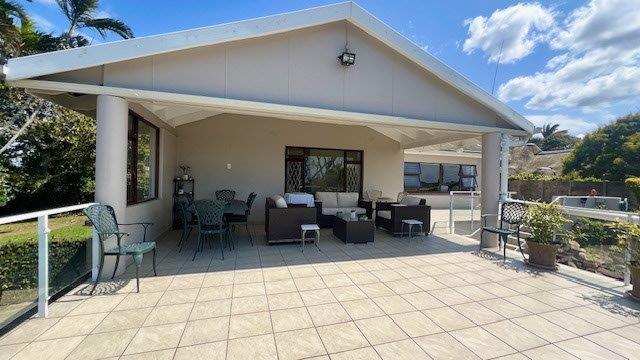 5 Bedroom Property for Sale in Uvongo KwaZulu-Natal