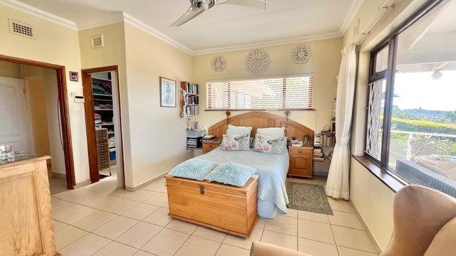 5 Bedroom Property for Sale in Uvongo KwaZulu-Natal