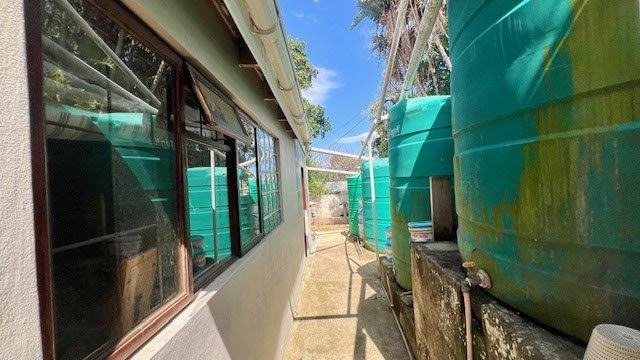 5 Bedroom Property for Sale in Uvongo KwaZulu-Natal
