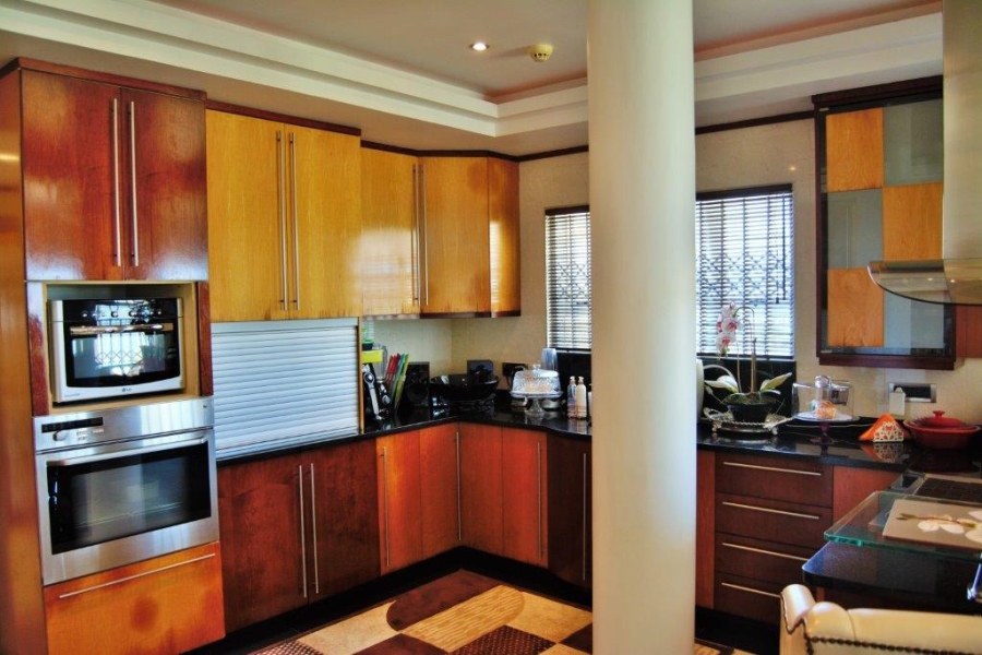 5 Bedroom Property for Sale in Oslo Beach KwaZulu-Natal