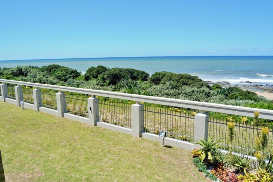 5 Bedroom Property for Sale in Oslo Beach KwaZulu-Natal
