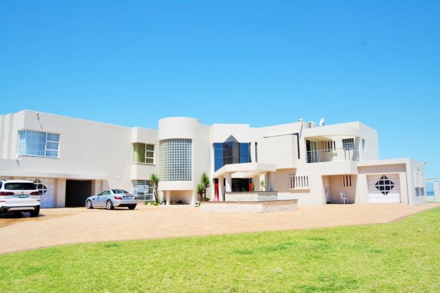 5 Bedroom Property for Sale in Oslo Beach KwaZulu-Natal