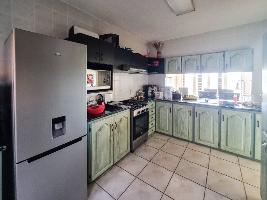 3 Bedroom Property for Sale in Shelly Beach KwaZulu-Natal