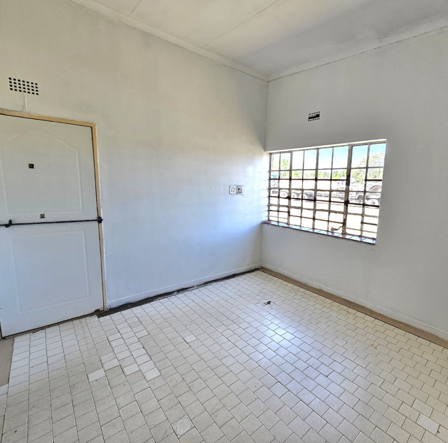  Bedroom Property for Sale in Newcastle KwaZulu-Natal