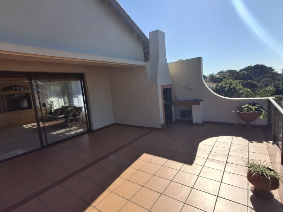 4 Bedroom Property for Sale in Uvongo KwaZulu-Natal