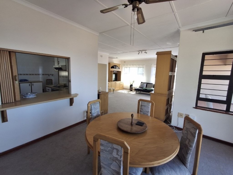 4 Bedroom Property for Sale in Uvongo KwaZulu-Natal