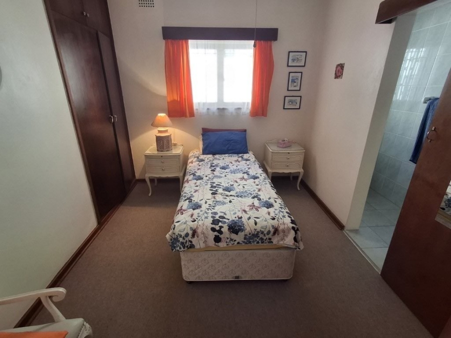 4 Bedroom Property for Sale in Uvongo KwaZulu-Natal