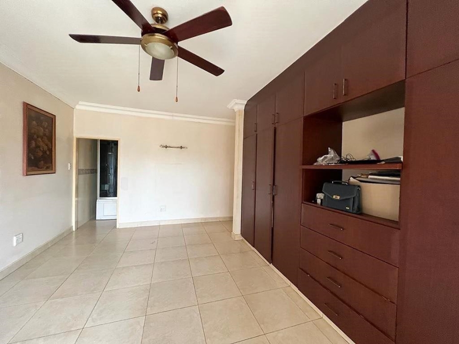 3 Bedroom Property for Sale in Uvongo KwaZulu-Natal
