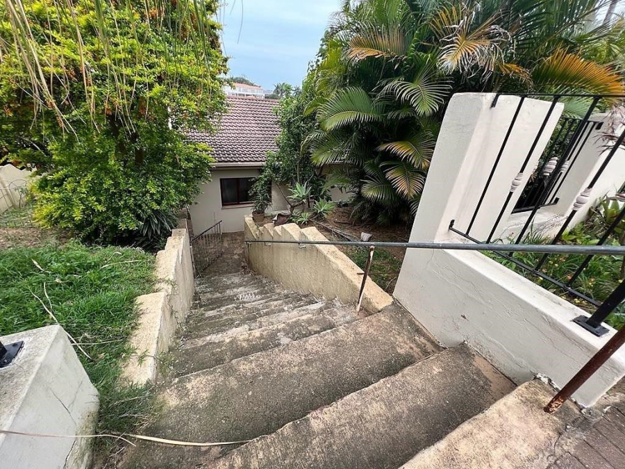 3 Bedroom Property for Sale in Uvongo KwaZulu-Natal