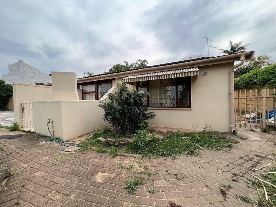 3 Bedroom Property for Sale in Uvongo KwaZulu-Natal