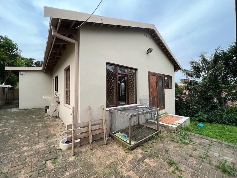 3 Bedroom Property for Sale in Uvongo KwaZulu-Natal